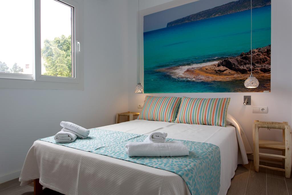 Apartamentos Pou Dเอสปุญอลส์ ภายนอก รูปภาพ