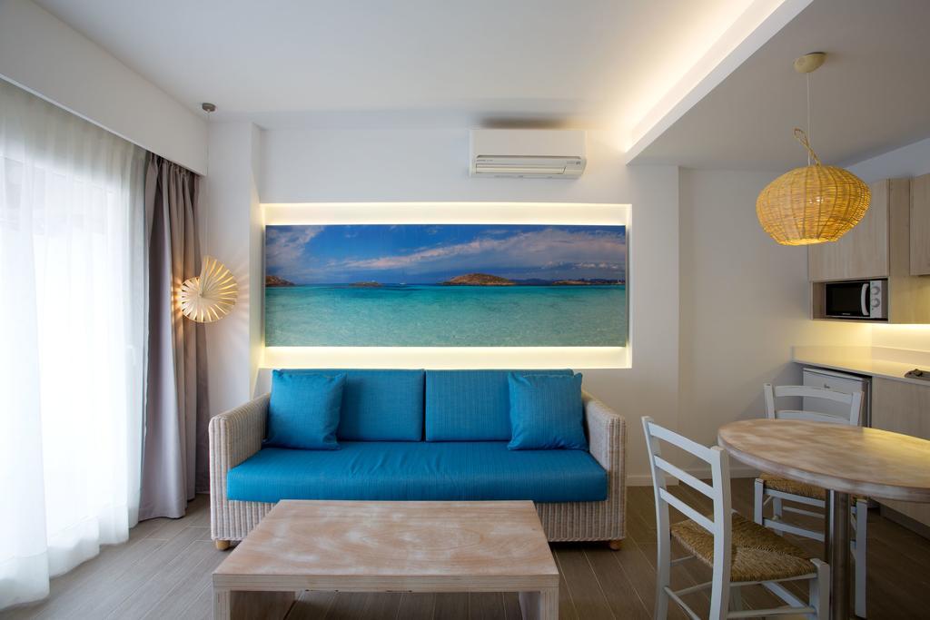Apartamentos Pou Dเอสปุญอลส์ ภายนอก รูปภาพ