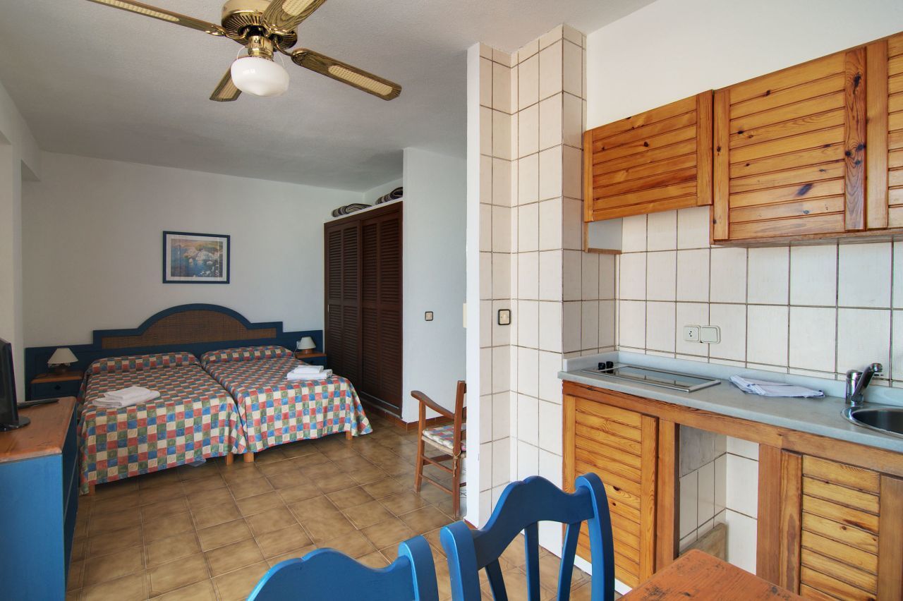 Apartamentos Pou Dเอสปุญอลส์ ภายนอก รูปภาพ
