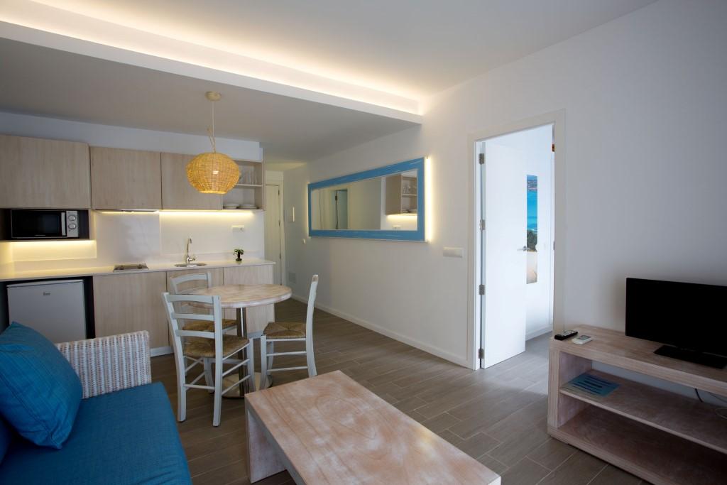 Apartamentos Pou Dเอสปุญอลส์ ภายนอก รูปภาพ